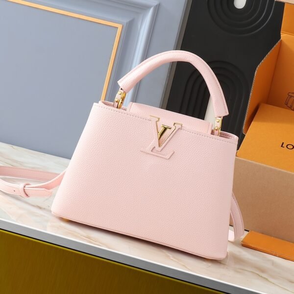 LV Capucines - Bag