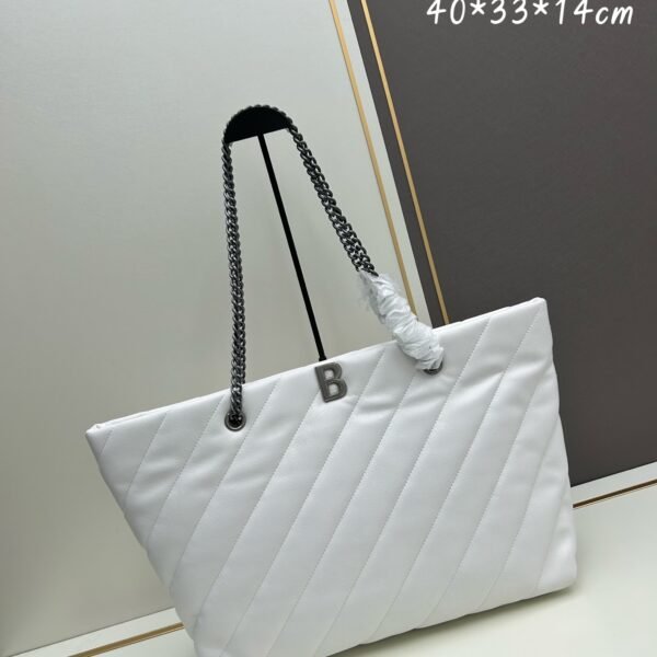 BAL ▪️ CrushCarry All Tote
