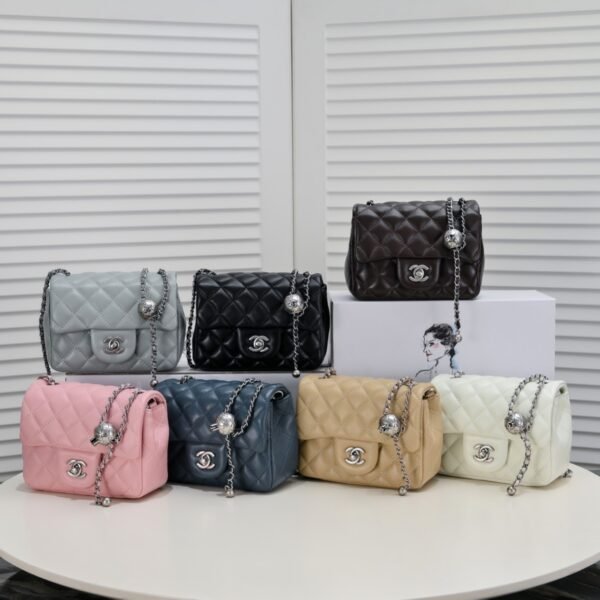CC Classic Flap Mini Lambskin - Bag