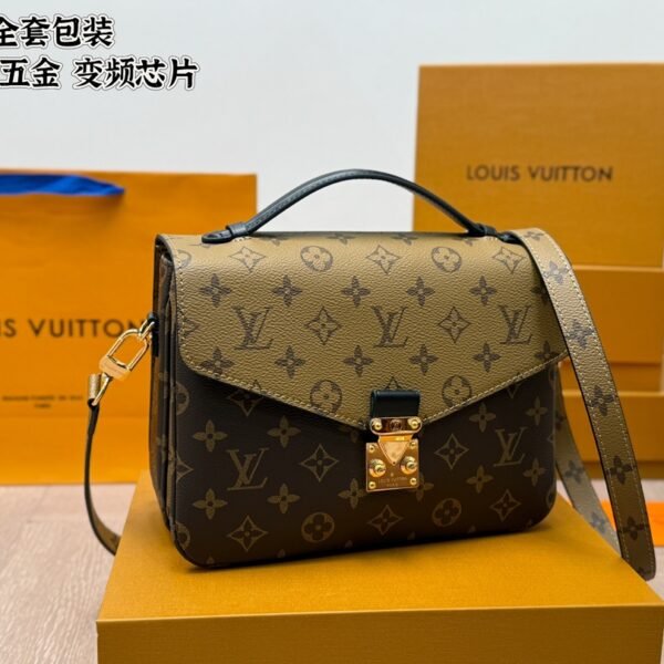 LV Pochette Metis - Bag