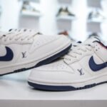 NK Dunk Low x LV – Sneaker – Blu