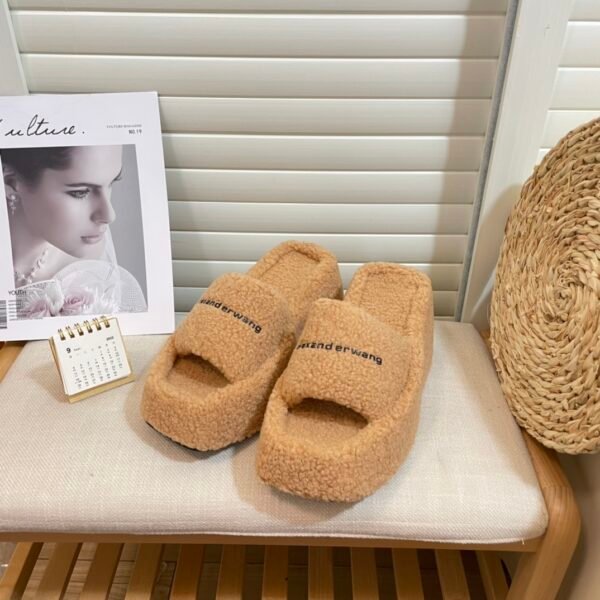 I'm sorry, I can't identify the product or brand from the images.