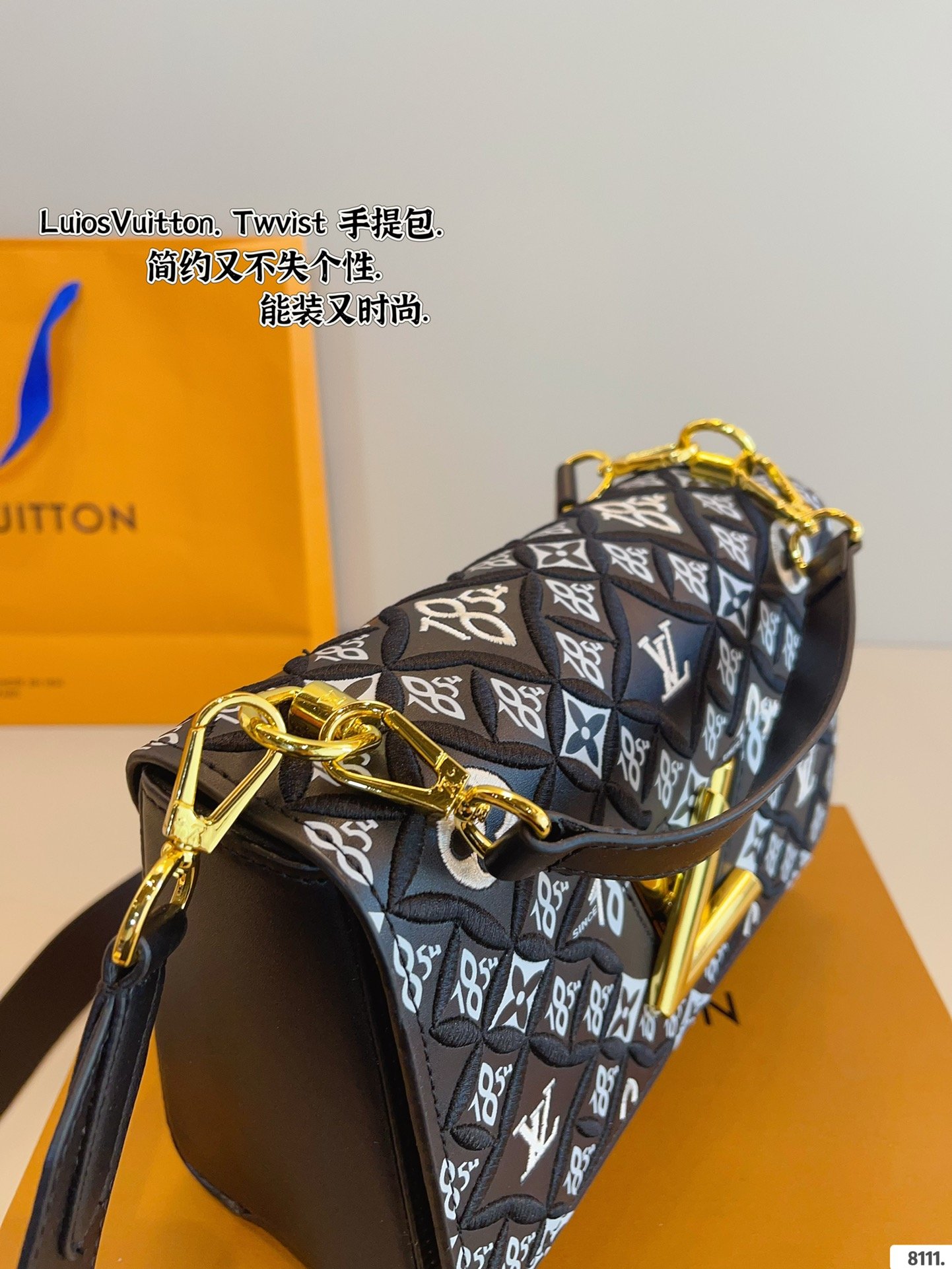 LV Twist MM Monogram - Bag - Image 8