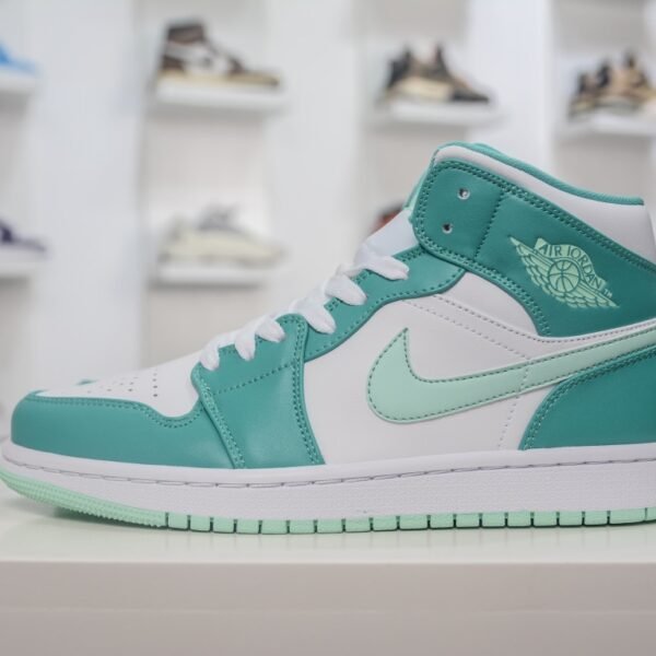 NK Air Jordan 1 Mid SE - Sneakers