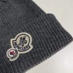 MCL Logo Patch Beanie Grey Wool – Hat – Red