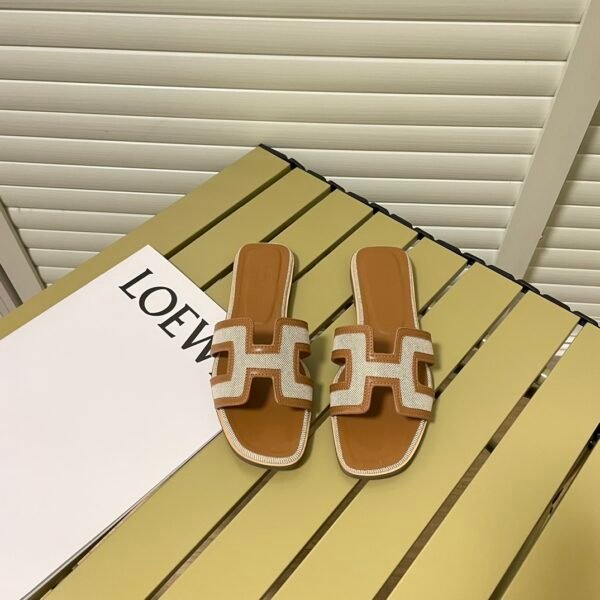 HM Oran Sandals - Slides
