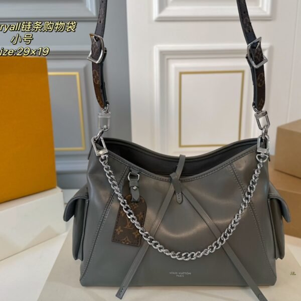 LV Carryall - Bag