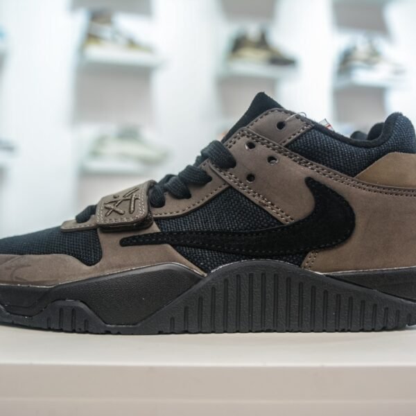 NK Air Trainer 1 Travis Scott - Sneakers
