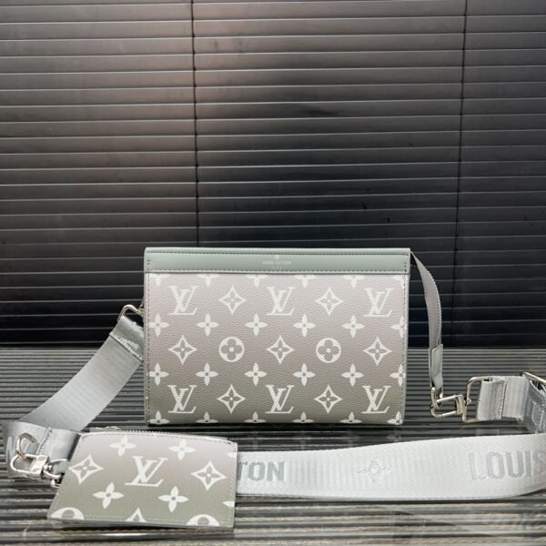 LV Soft Trunk Monogram Eclipse Reverse - Bag