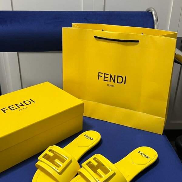 FD FF Buckle Slides - Slides