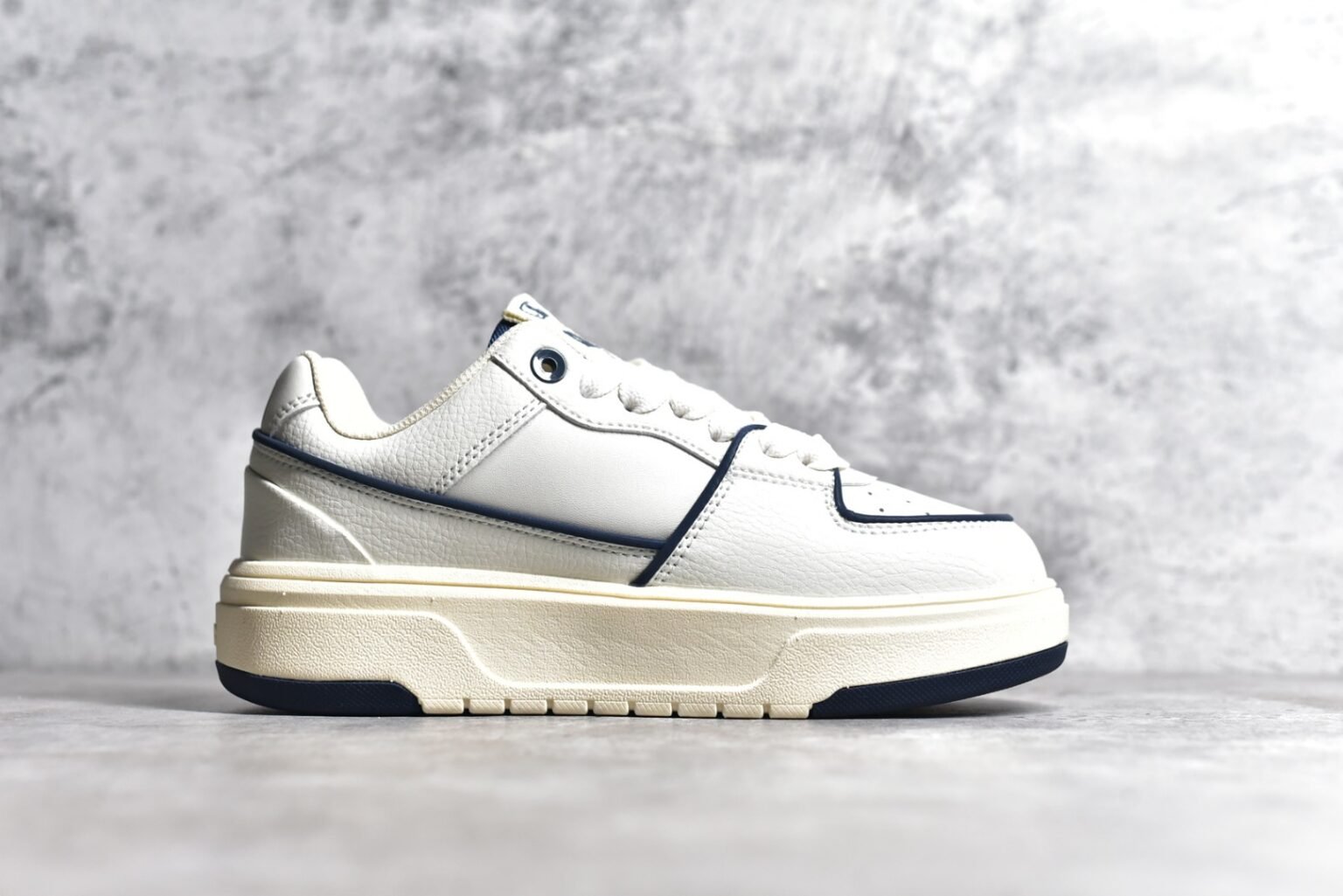 NB 550 – Sneaker — 3