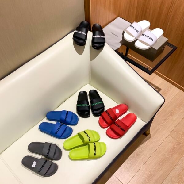 BAL Pool Slide - Slides