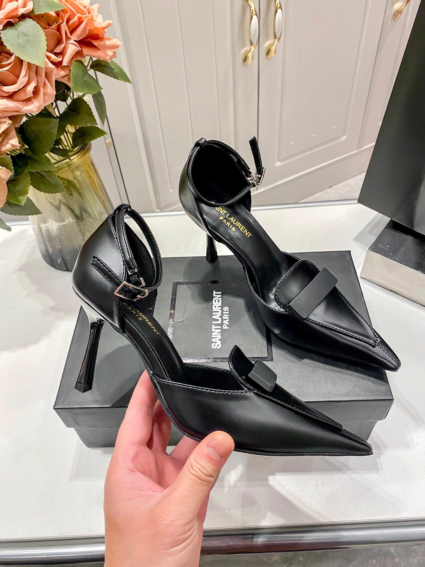 YSL Opyum Pointed Toe Pumps Black Leather - Heels - Image 2
