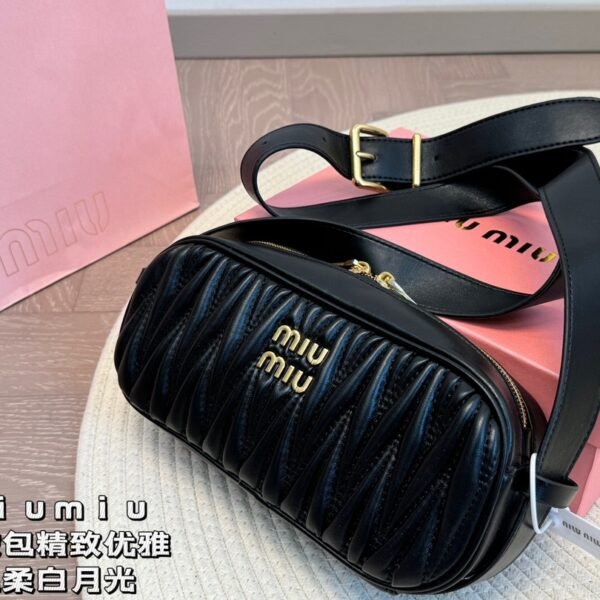 MIU Matelassé Belt Bag - Bag