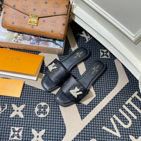LV Lock It - Slides