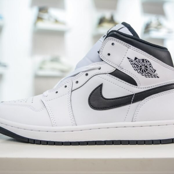 NK Air Jordan 1 Mid - Sneakers