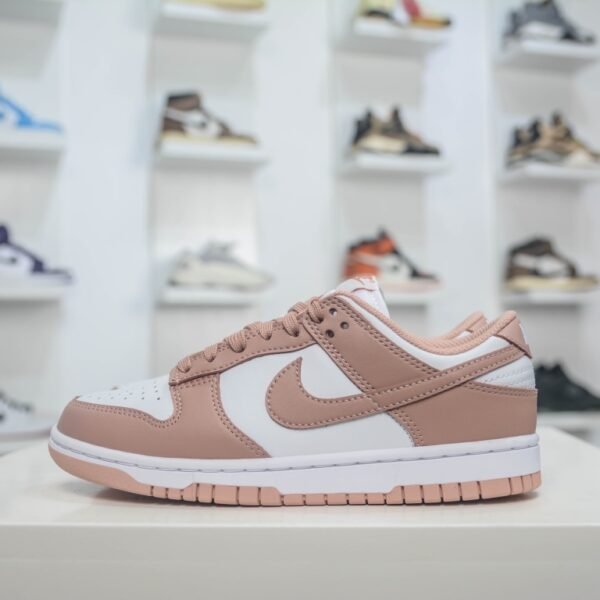 NK Dunk Low Pink/White - Sneakers