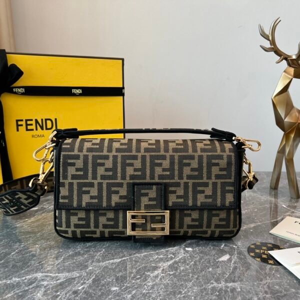 FD Baguette Zucca Canvas - Bag