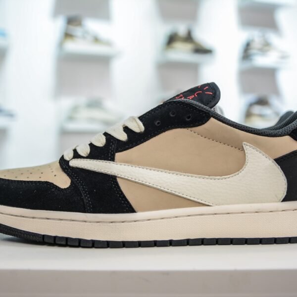 NK Air Jordan 1 Low Travis Scott - Sneakers