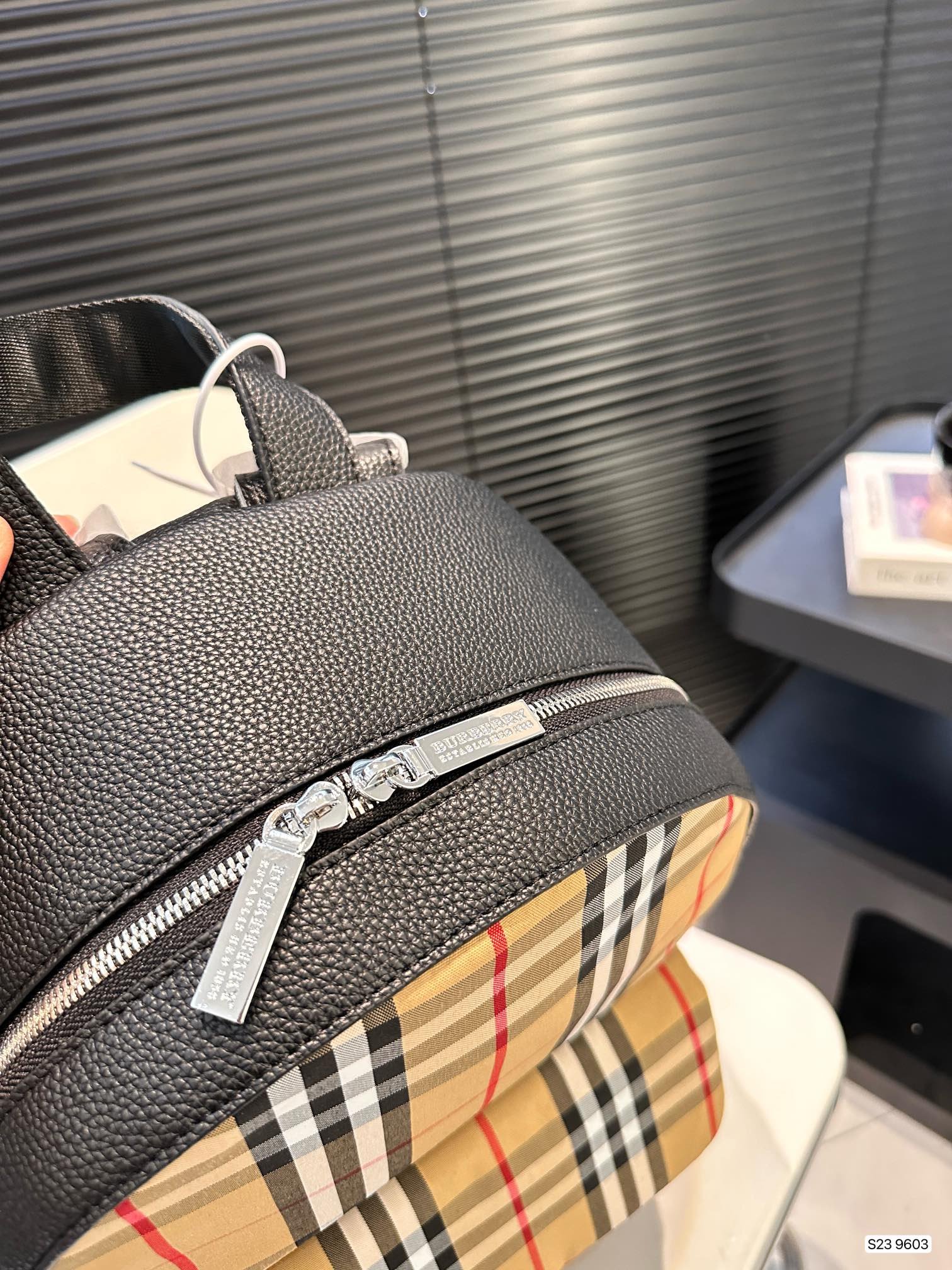 BBR Vintage Check Backpack Beige Check - Backpack - Image 7