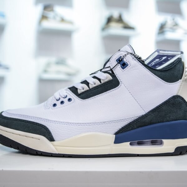 NK Air Jordan 3 Retro - Sneakers