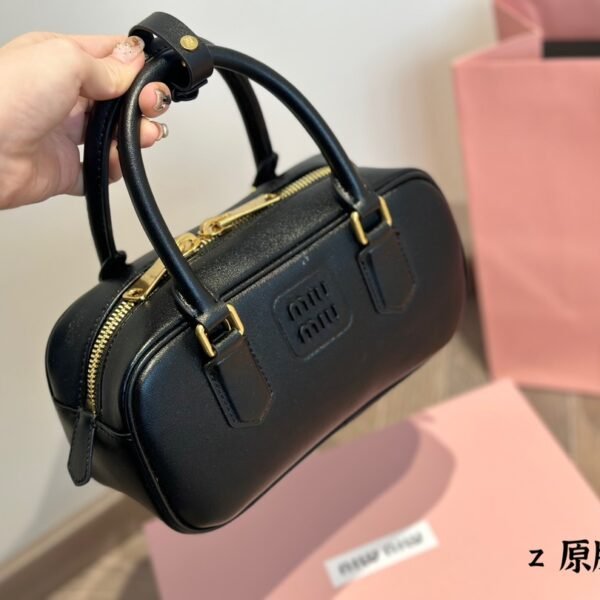 MIU Wander Matelassé Black Leather - Bag