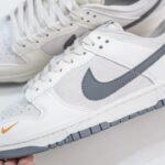 NK Dunk Low x Undefeated – Sneaker – Beige