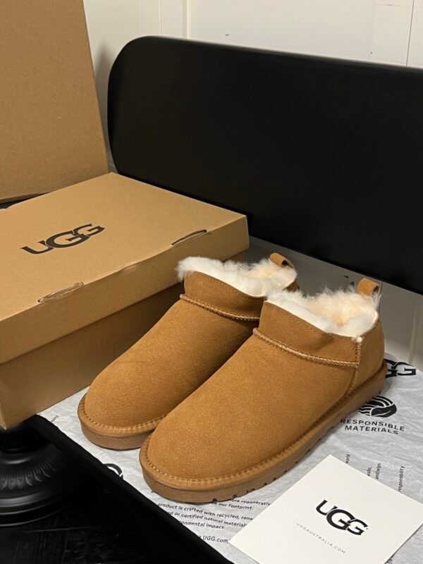 UGG Classic Ultra Mini – Boots