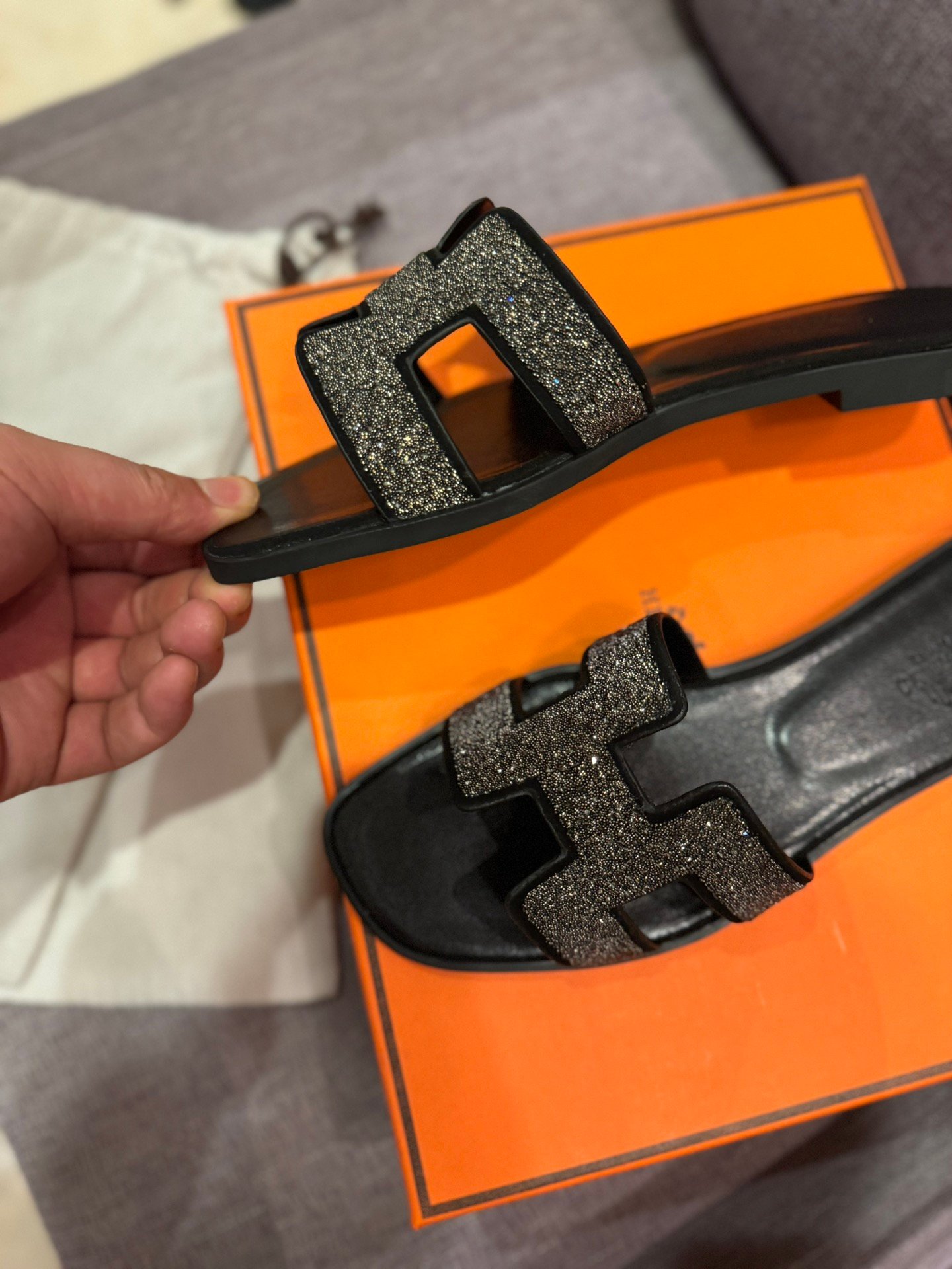HM Oran Sandals Black Glitter - Slides - Image 3