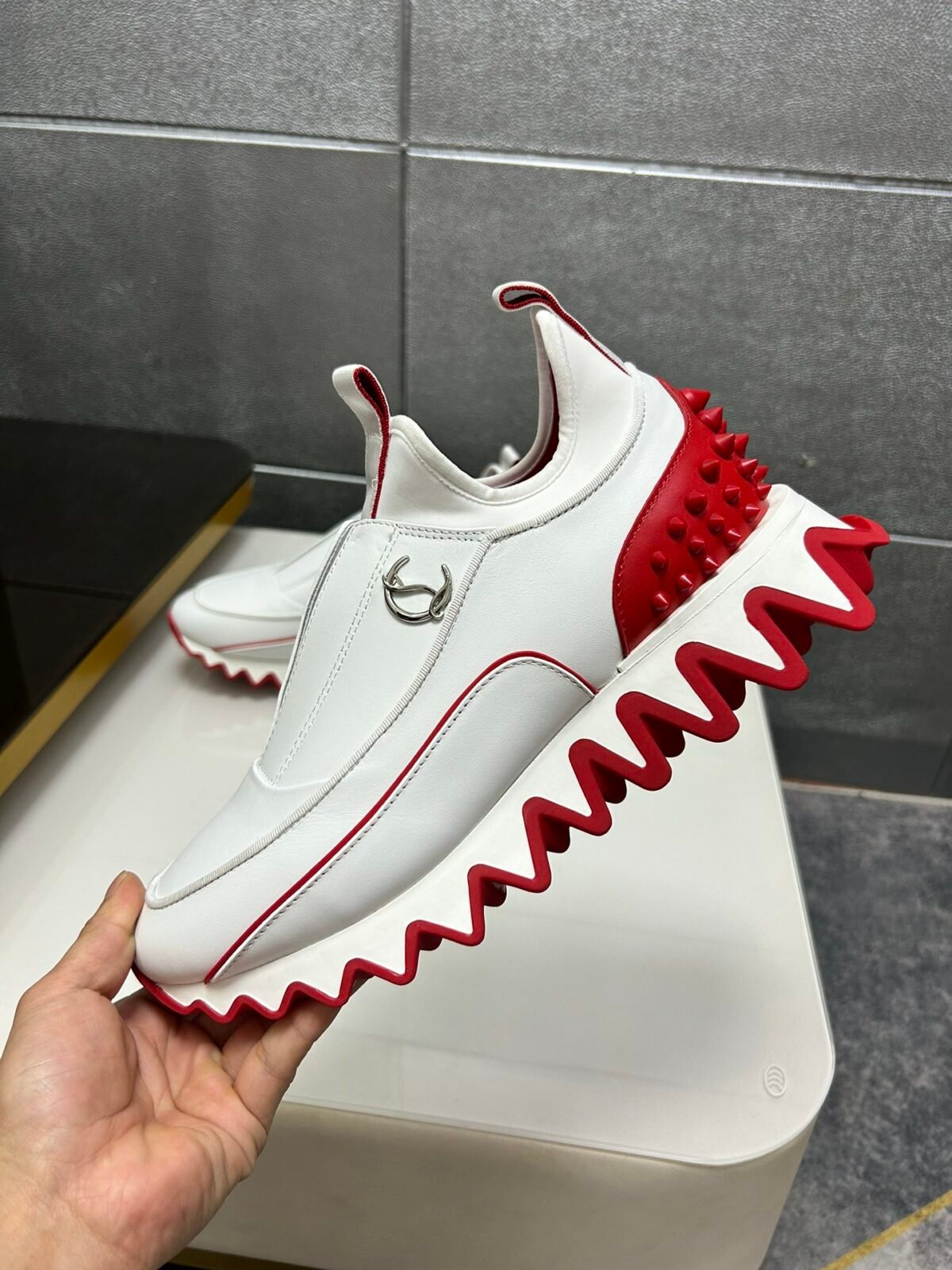 CL Loubishark – Sneaker – Rosso — 5