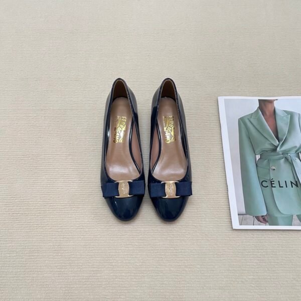 FD Vara Bow Pumps - Heels