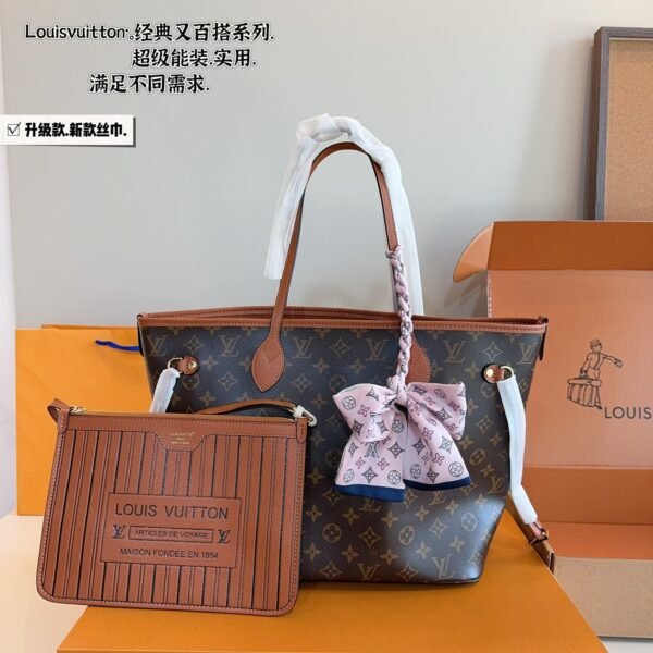 LV Neverfull - Bag