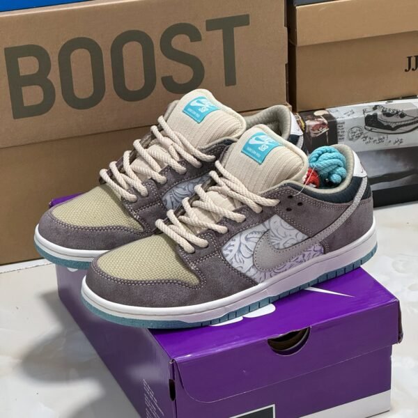 NK SB Dunk Low Pro FTC Lagoon Pulse 8.5 - Sneakers