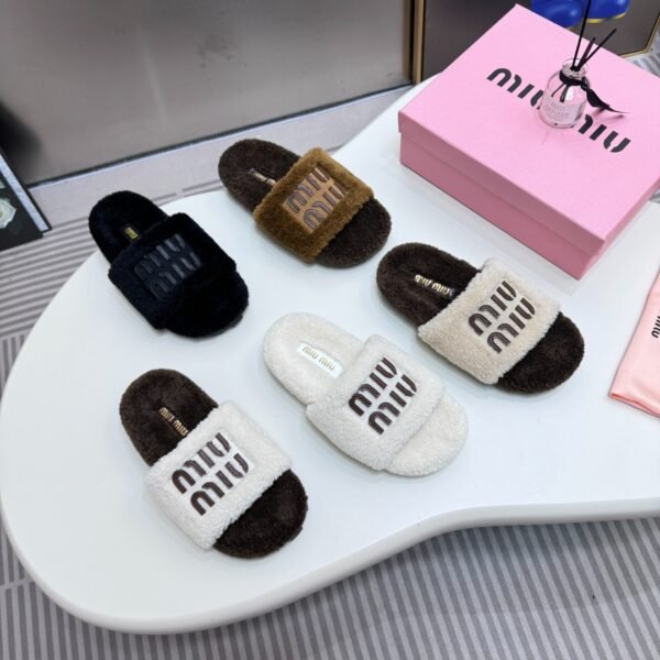 MIU Fuzzy Slippers - Slides