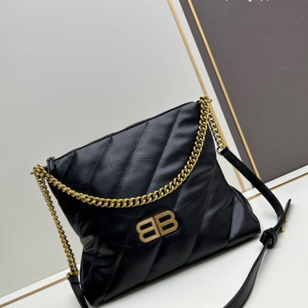 BAL Small size with box, size 28x23x11, . The