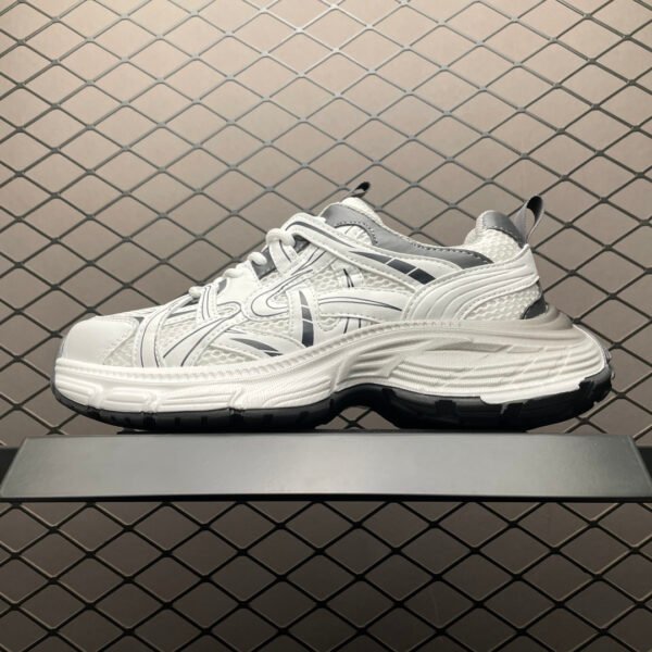 BAL Track 3 - Sneakers