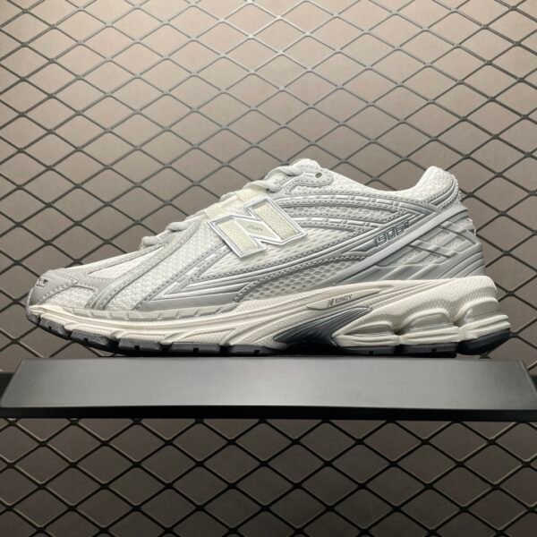 NB 1906R Grey - Sneakers