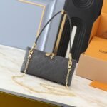 LV Pochette Métis Monogram Empreinte – Bag – Gold