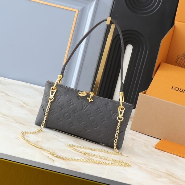 LV Pochette Métis Monogram Empreinte - Bag