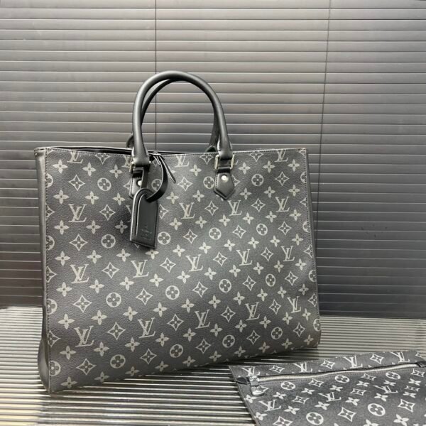 LV OnTheGo GM Monogram Eclipse - Bag