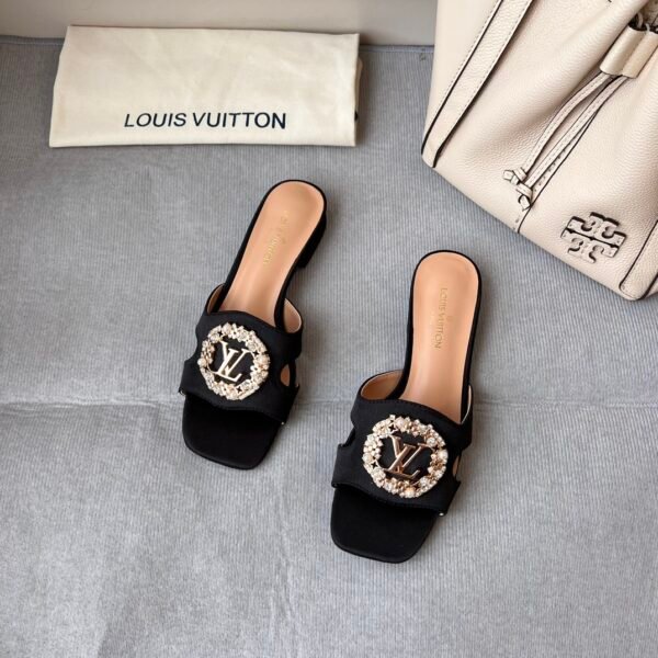 LV Paseo Flat Comfort - Sandals