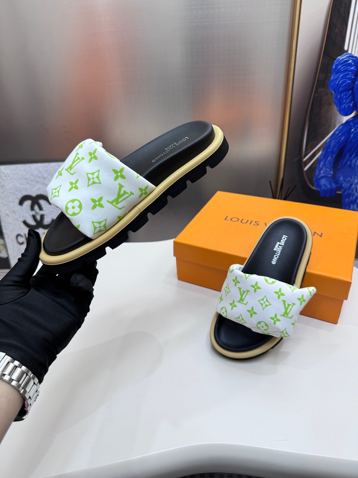 LV Pool Pillow Comfort Green/White Monogram - Slides - Image 6