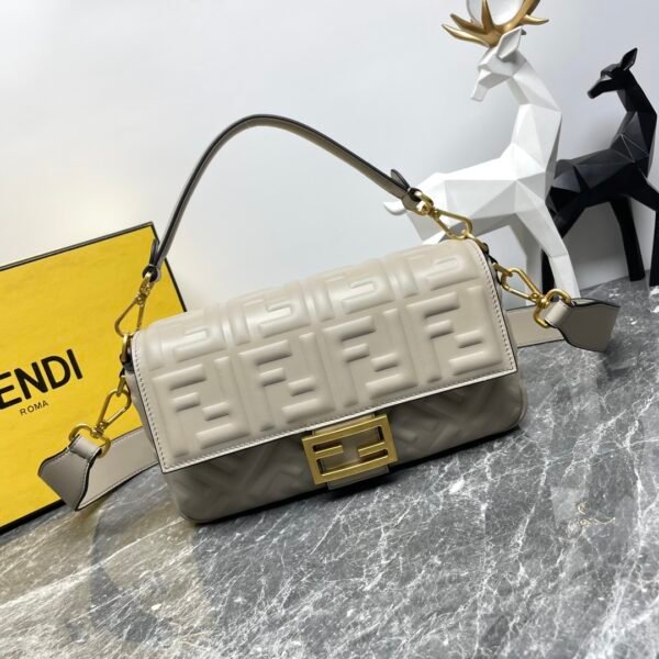 FD Baguette Gray Leather - Bag
