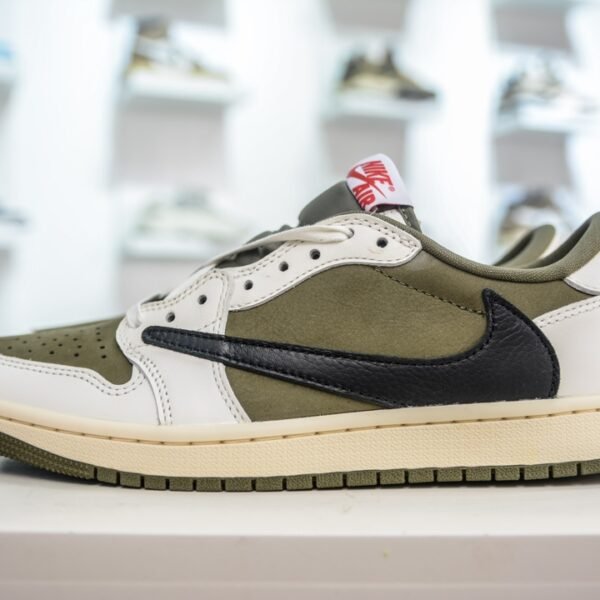 NK Air Jordan 1 Low Travis Scott x Fragment - Sneakers
