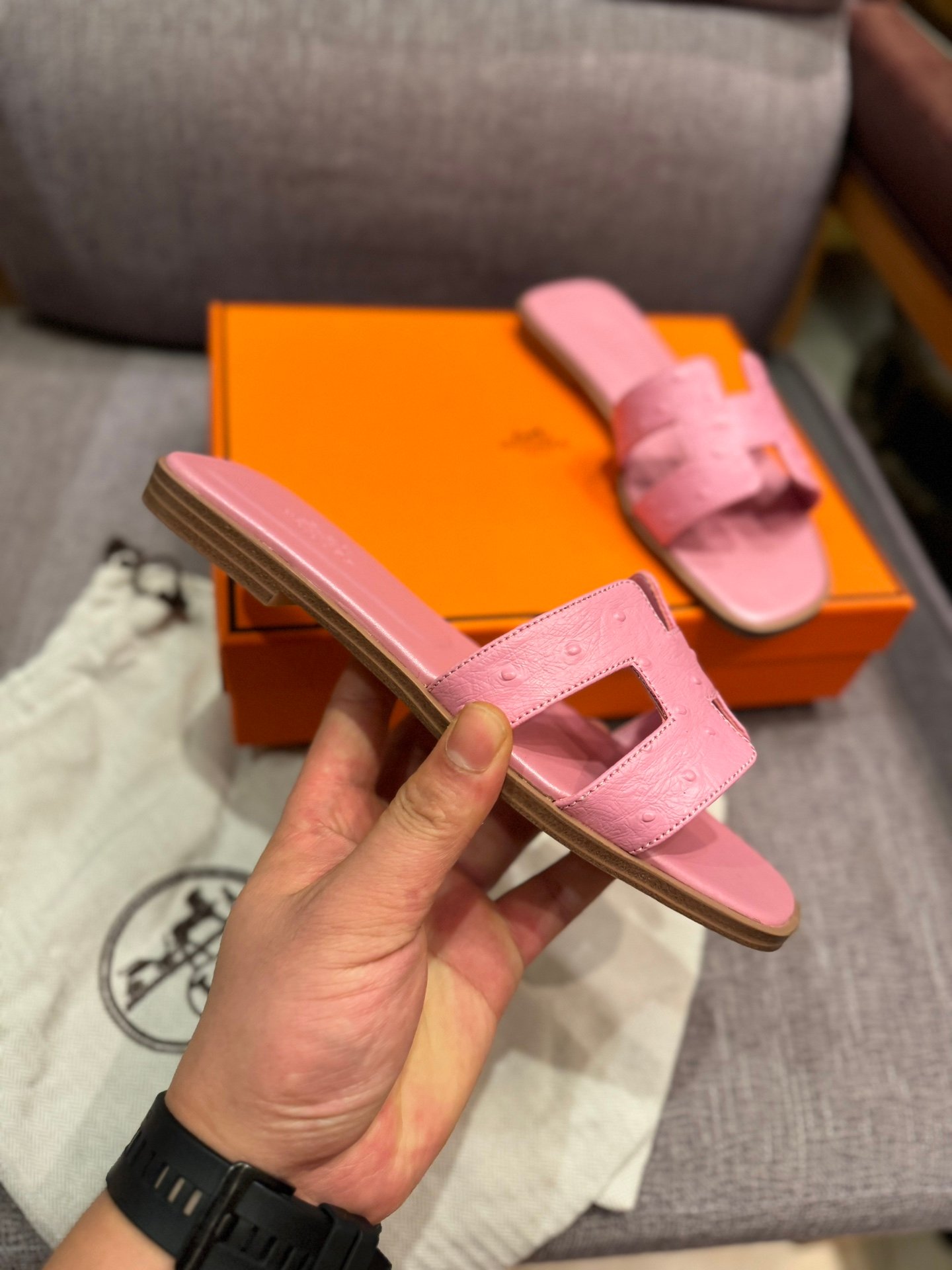 HM Oran Sandals Pink Suede - Slides - Image 4