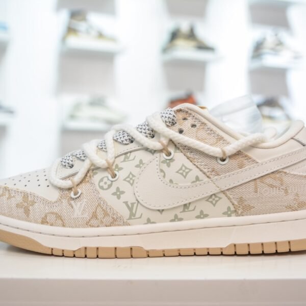 NK Dunk Low LV Collaboration - Sneakers