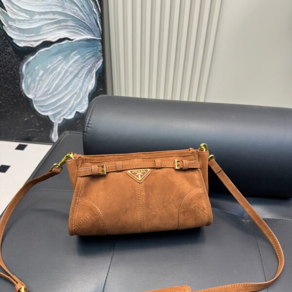 PR Soft Calf Leather Bag Brown - Bag