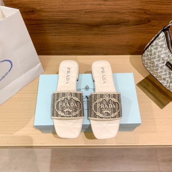 PR Embroidered Logo Slides - Slides