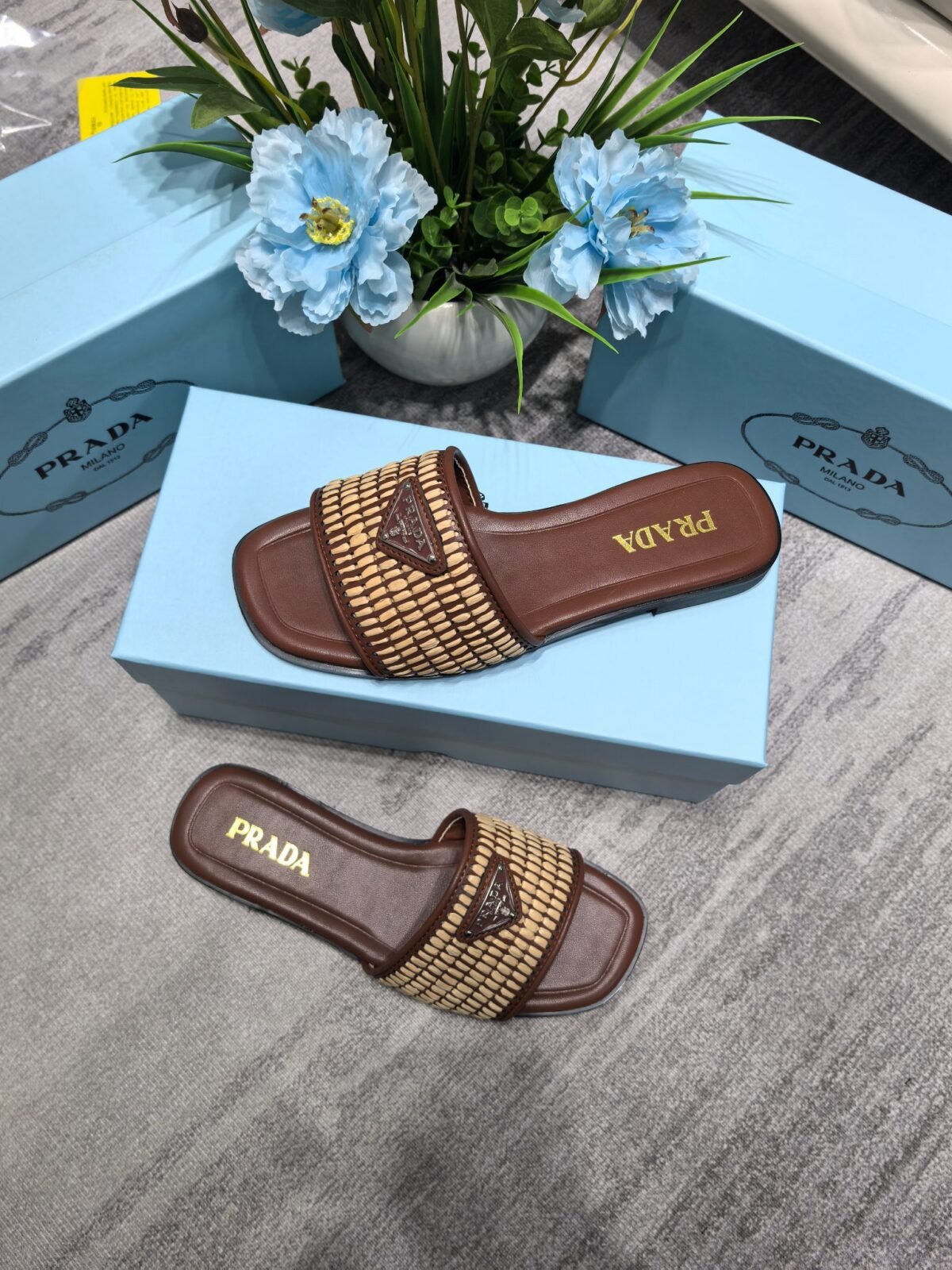 PR Raffia Slides – Slides — 6