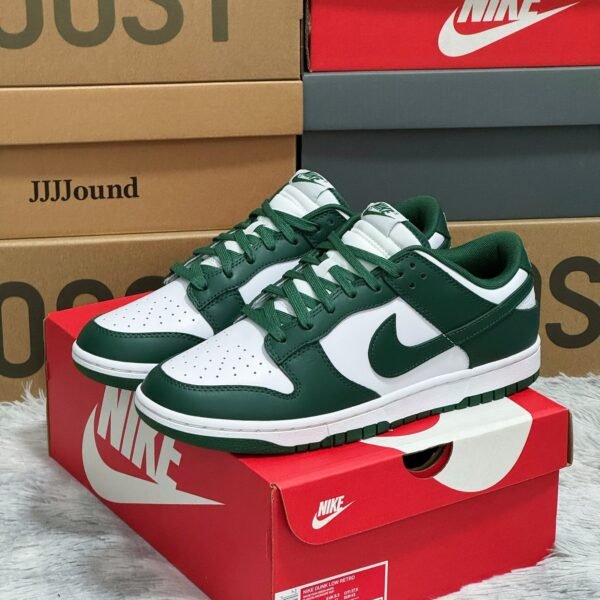 NK Dunk Low - Sneakers